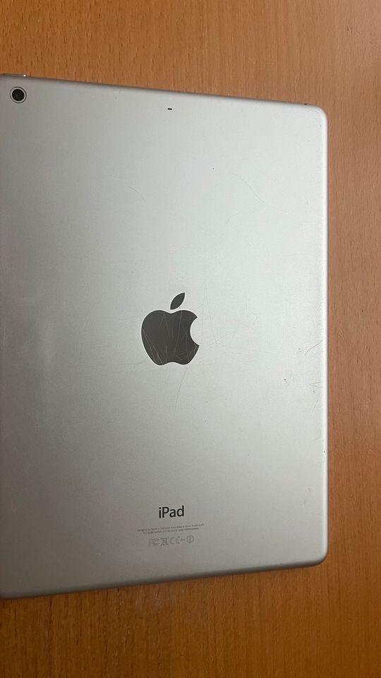 iPad Air - 1 Gen. 16 GB A1474 - guter Zustand in Ludwigsburg