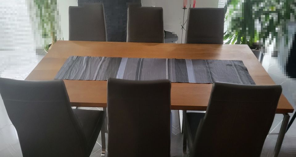 6 Echtleder Stühle für Esszimmer oder Büro, hochwertig und stabil in Saarbrücken