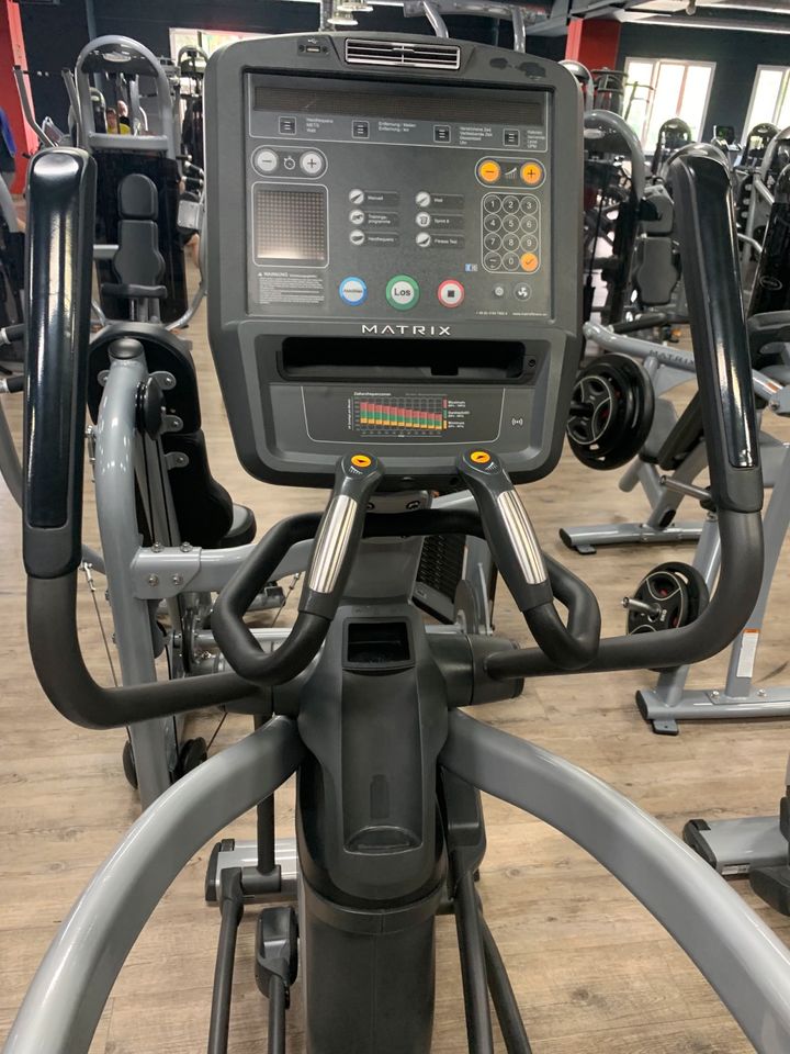 Matrix Crosstrainer E5x Crosser Elliptical Trainer Stepper in  Baden-Württemberg - Reutlingen | eBay Kleinanzeigen ist jetzt Kleinanzeigen