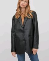 Vila Kunstleder Blazer 40 schwarz Jacke Leder Leipzig - Leipzig, Südvorstadt Vorschau