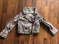 Jäckchen Gr. 104 Jacke H&M schwarz bunt Blumen Mädchen Jacke Bayern - Stockstadt a. Main Vorschau