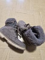 Damen Winterschuhe grau m.Fell.Gr.38.Vellourleder.sehr gut erhalt Bayern - Ochsenfurt Vorschau