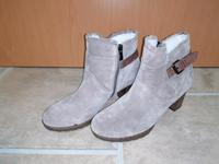Venturini Milano Wildleder Winterstiefel Damen Größe 41 Top Thüringen - Großobringen Vorschau