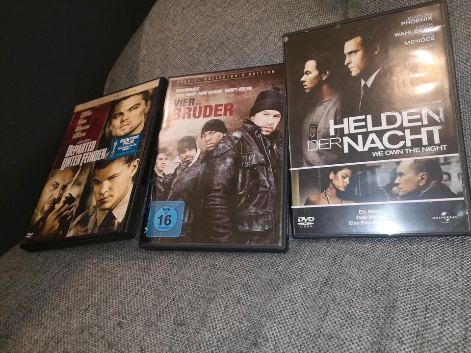 DVD Set Filme mit Mark Wahlberg (4 Brüder, Departed, Helden de... in Wolfsburg