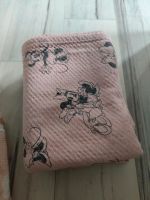 2x Tagesdecke Minnie Mouse Bettdecke mit Kissen Baden-Württemberg - Weinheim Vorschau