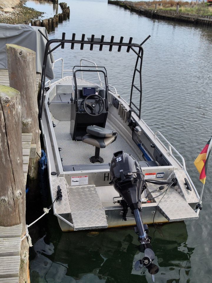 Seeteufel 15PS Führerscheinfrei Mietboot 4 Stunden Angelboot in Lütjenburg