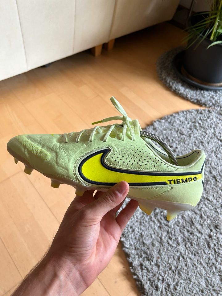 Nike Tiempo Legend 9 Elite FG 45 in Memmingerberg