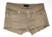 Olivgrüne Jeansshorts, Gr. 34 Rheinland-Pfalz - Osthofen Vorschau