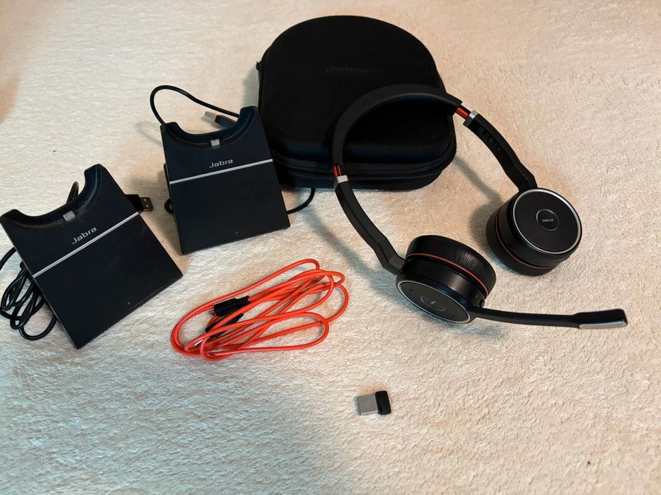 Bluetooth Headset Jabra Evolve 75 Top-Zustand inkl. 2 Docks in Bonn