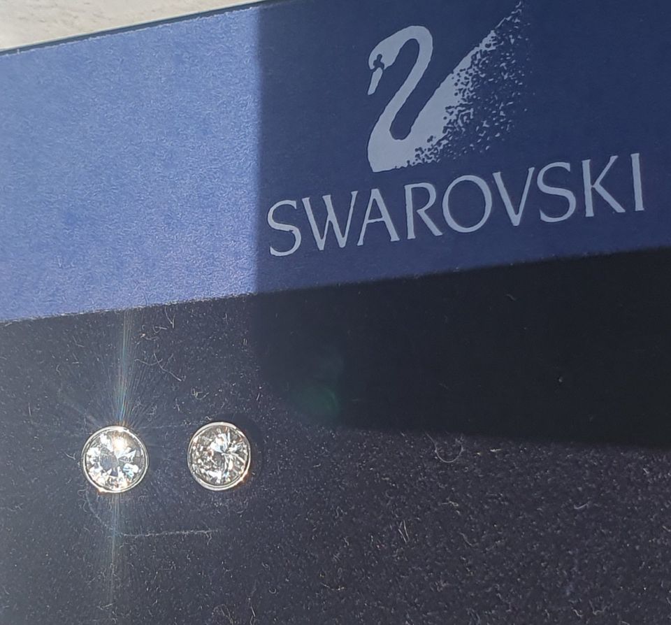 Original Swarovski Ohrstecker 697315 Crystal in Feldkirchen