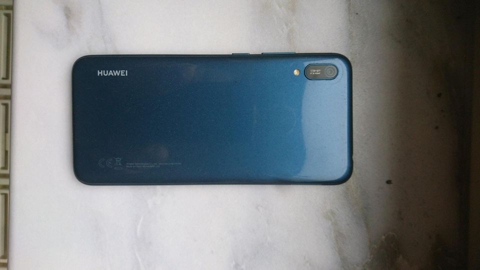 Huawei Y6 (2019) Dualsim Top Zustand in Rostock