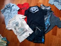 Klasse Set Jungs Gr 134 Tommy Hilfiger, H&M, etc Schleswig-Holstein - Elmshorn Vorschau