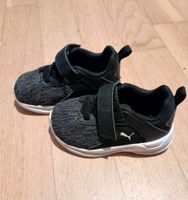 Puma Kinderschuhe, Größe 20,  Turnschuhe, Schuhe, schwarz Obergiesing-Fasangarten - Obergiesing Vorschau