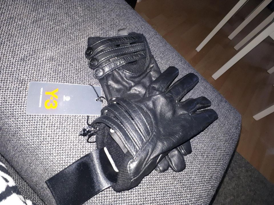 Adidas Lederhandschuhe Neu in Dortmund