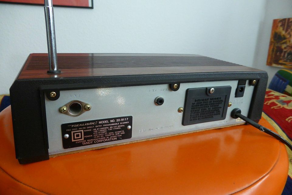 Realistic AM- FM Receiver PRO-2003 in Gröbenzell