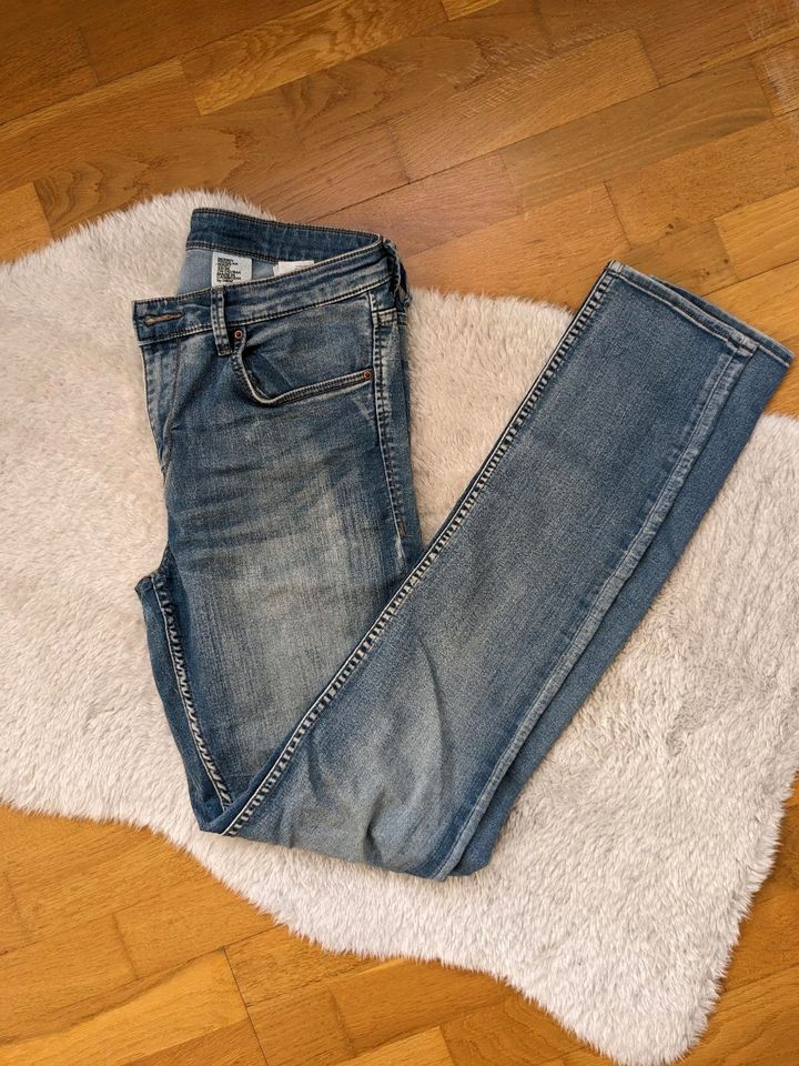 Skinny Jeans in Köln