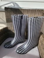 Regenstiefel im Hahnentrittmuster Nürnberg (Mittelfr) - Oststadt Vorschau