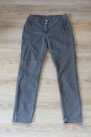 Damen Jeans Hose CECIL Biker Stil grau 40 42 Länge 32 Modell Gesa Nordrhein-Westfalen - Königswinter Vorschau