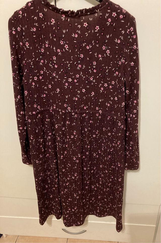 Kleid Gina 42 44 Blumen in Neunkirchen-Seelscheid