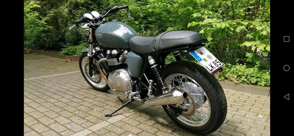Triumph Thruxton 900 Cafe Racer in Wuppertal