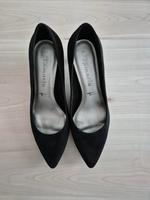 Tamaris Pumps, Wildleder, Gr. 39, schwarz-NEU Berlin - Charlottenburg Vorschau
