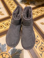 Ugg, Converse, Vans, Birkenstock, Timberland Schuhe Nordrhein-Westfalen - Hilchenbach Vorschau