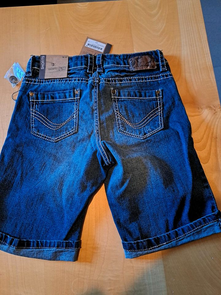 Jeans-Shorts in Kirchdorf i. Wald