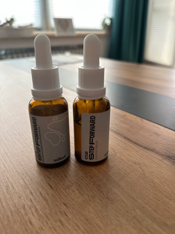 Salted Calming Serum + Beruhigendes Serum gegen Unreinheiten in Meerbusch