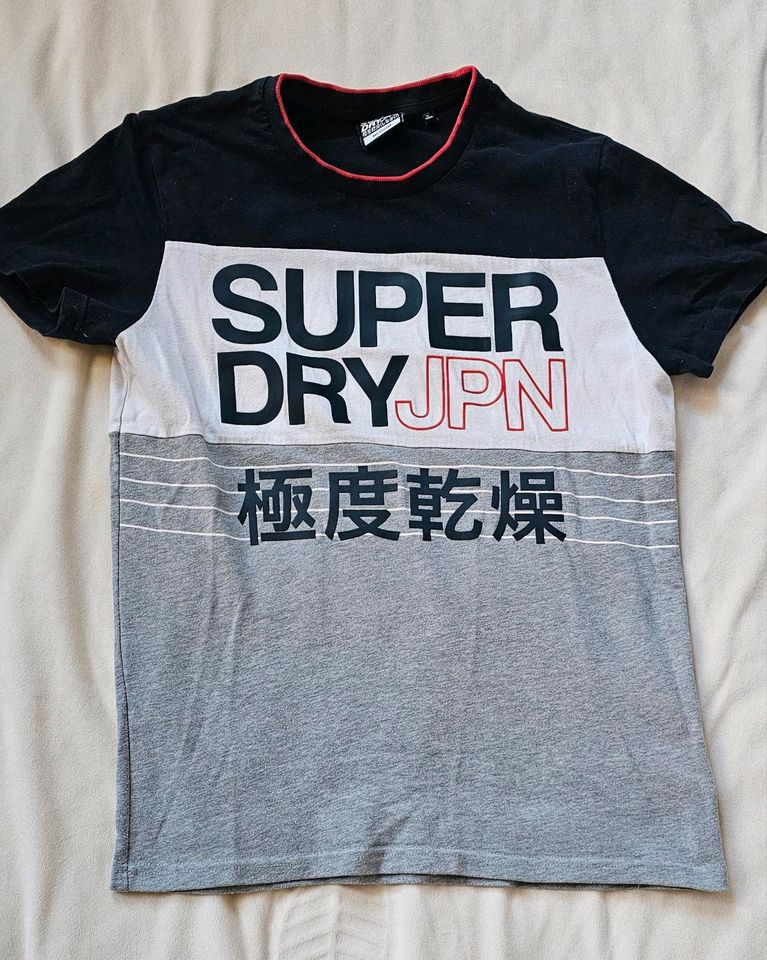 Superdry Herren T-Shirt Größe M, ungebügelt  ;-) in Plauen