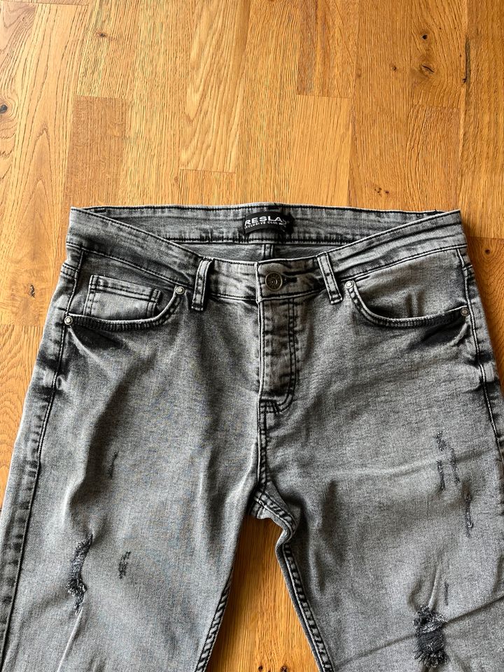 Jeans | Herren | RESLAD | W: 31 L: 32 | Farbe grau in Wasungen