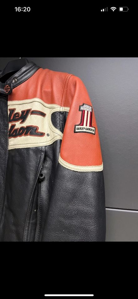 Damen Motorradjacke Harley Davidson in Sandersdorf