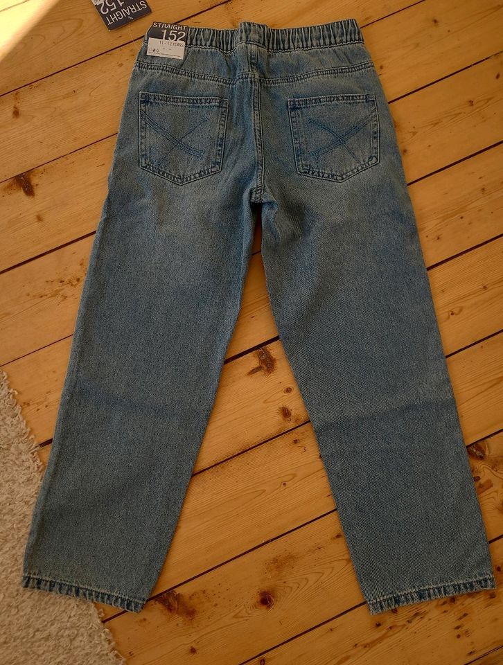 Hose Jeans Baggy Pull on Mädchen Gr.152 Neu mit Etikett in Sondershausen