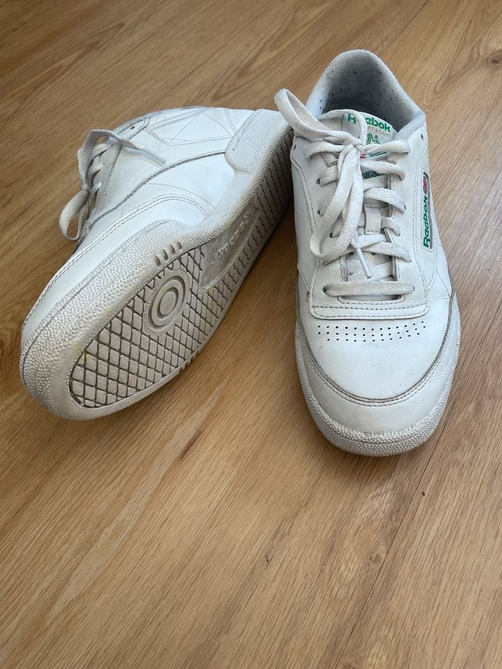 Reebok Club C85 Gr. 43 US10 in Gangkofen