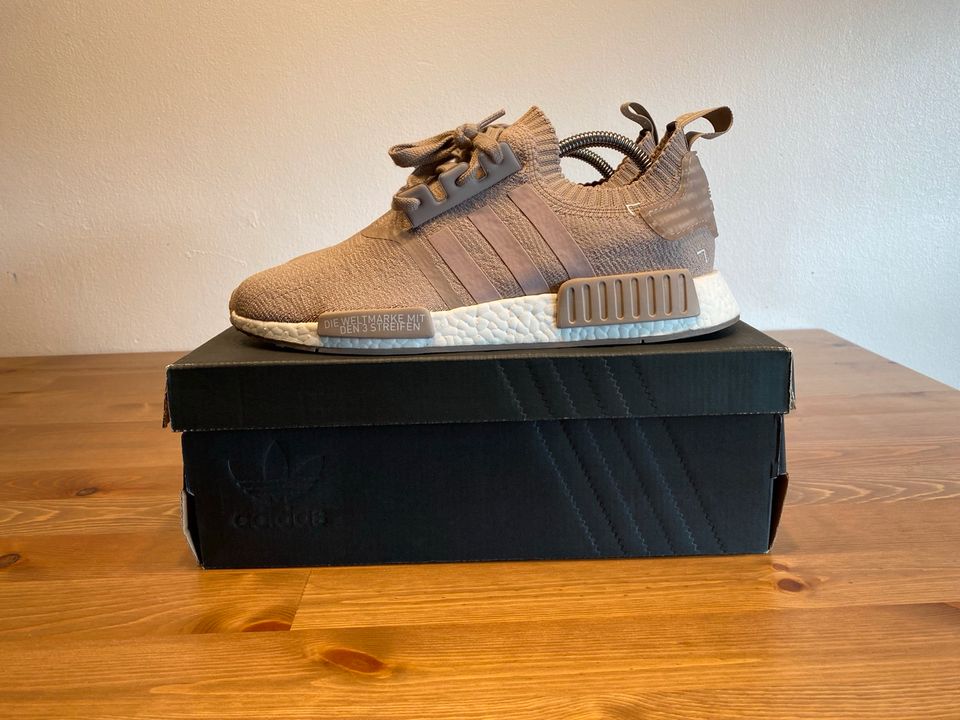 Adidas NMD R1 Primeknit in Düren