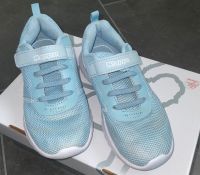 KAPPA Sneaker Turnschuhe 30 hellblau Klett Sportschuhe WIE NEU Sachsen - Großpösna Vorschau