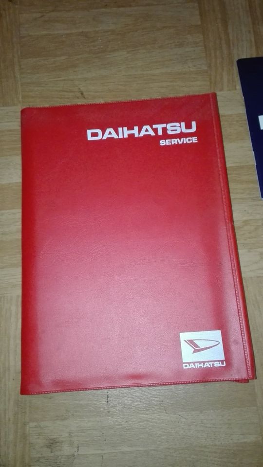 Daihatsu Cuore Bordmappe Bedienungsanleitung Baujahr 1999 in Bebra