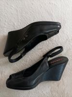 Prada Sandalen Pumps braun Größe 37 Hessen - Lich Vorschau