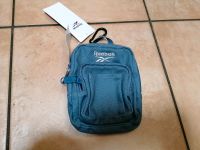 Kleine Reebok Tasche, mit Karabiner, neu mit Etikett Bayern - Scheinfeld Vorschau