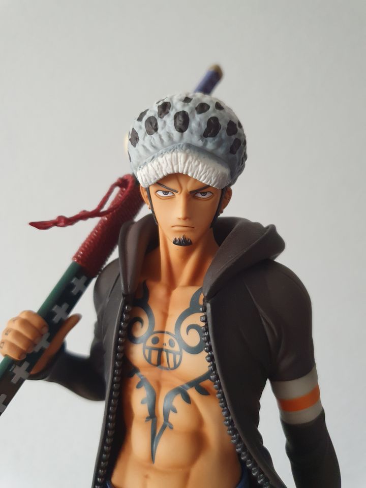 One Piece Trafalgar Law 1/8 Figur Megahouse manga Sailing Again 2 in Berlin