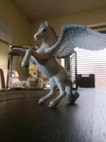 Schleich Pferde grosser seltener Pegasus fliegendes Pferde Nordrhein-Westfalen - Heiligenhaus Vorschau