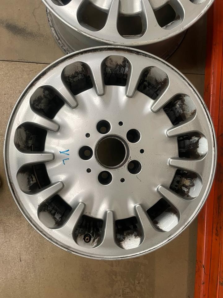 Mercedes Benz Felgen W 211 -225 55 R 16 A2114014402-Original in Tönisvorst