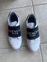Weiß-schwarze Sneaker von Givenchy, Gr. 41 Nordrhein-Westfalen - Krefeld Vorschau
