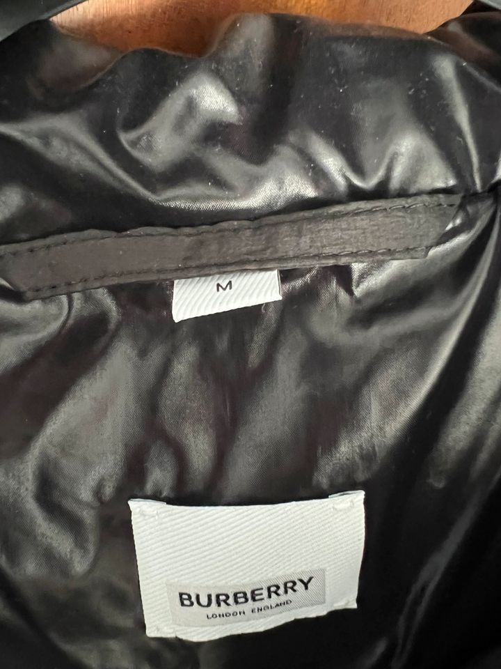 Burberry Daunenjacke Herren Gr.M NEU, Neupreis: 1.250€ in Lüneburg