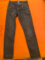 1x schwarze Jeans Mädchen eng Gr. 146 Nordrhein-Westfalen - Euskirchen Vorschau