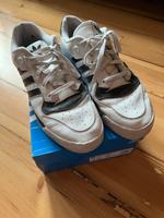 Adidas, Rivalry low, EG8062, Gr. 46, schwarz-weiß Berlin - Friedenau Vorschau