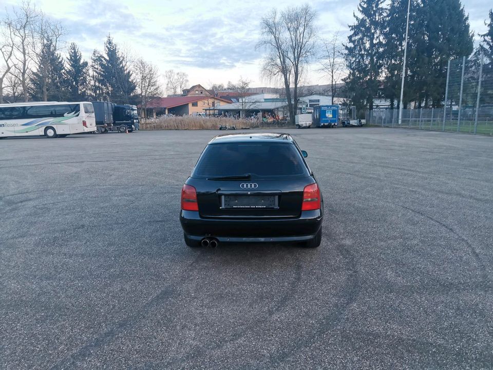 Audi A4 B5 2.4 in Dielheim