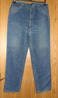 Jeans von Lewi Strauss Sachsen-Anhalt - Halle Vorschau