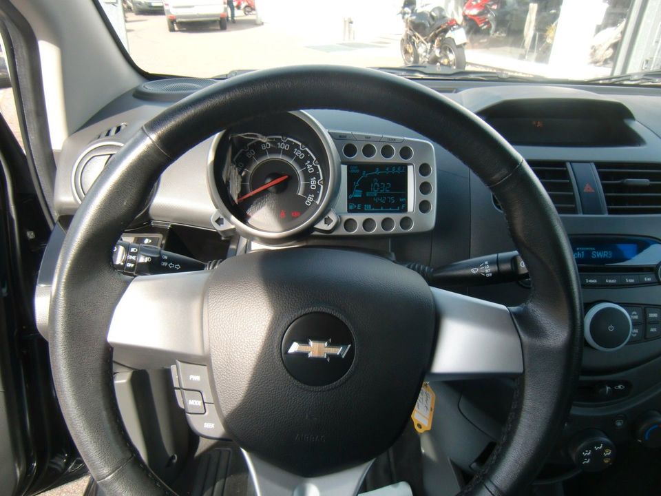 Chevrolet Spark Basis +/Mod. 2012/Klima/PDC/ALU/Inpek. neu in Willstätt