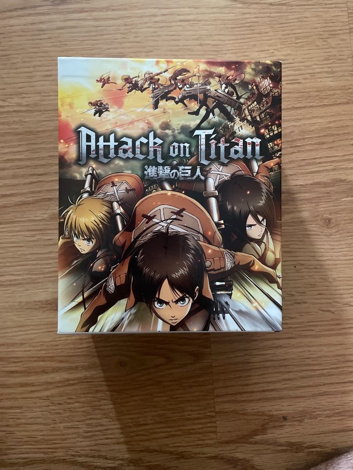 Attack on Titan komplette 1. Staffel Blu-ray in München