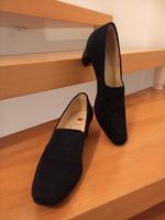Högl Pumps Schlichte Eleganz Größe 4,5 (37) schwarz *NEUWERTIG Bayern - Regensburg Vorschau